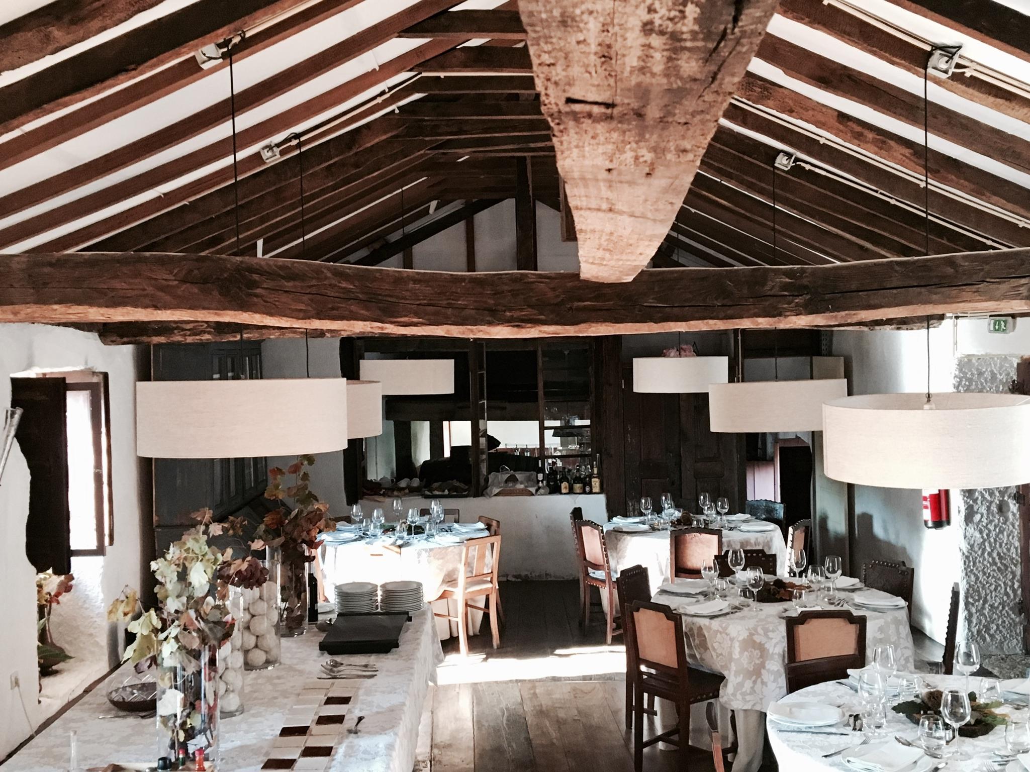カベセイラス・デ・バスト Quinta Do Rapozinhoヴィラ エクステリア 写真