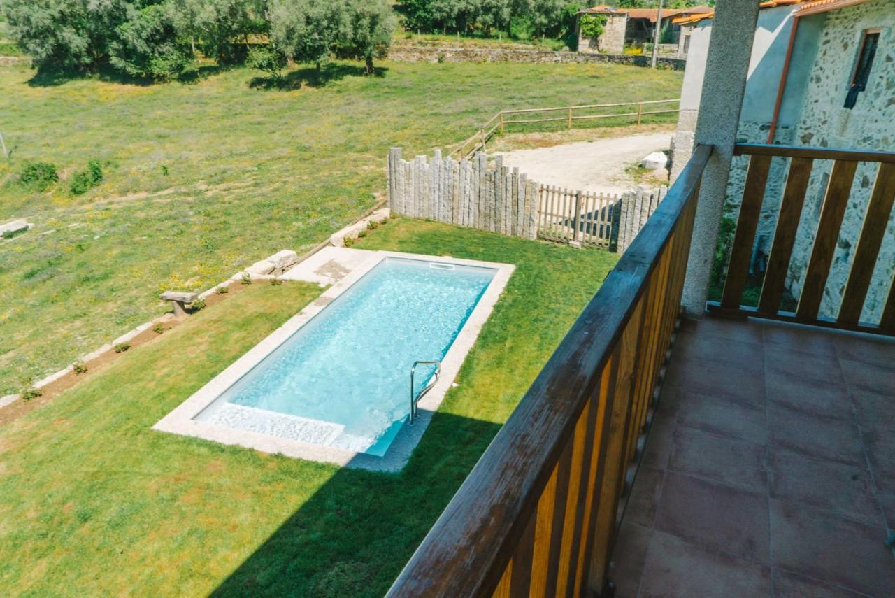 カベセイラス・デ・バスト Quinta Do Rapozinhoヴィラ エクステリア 写真